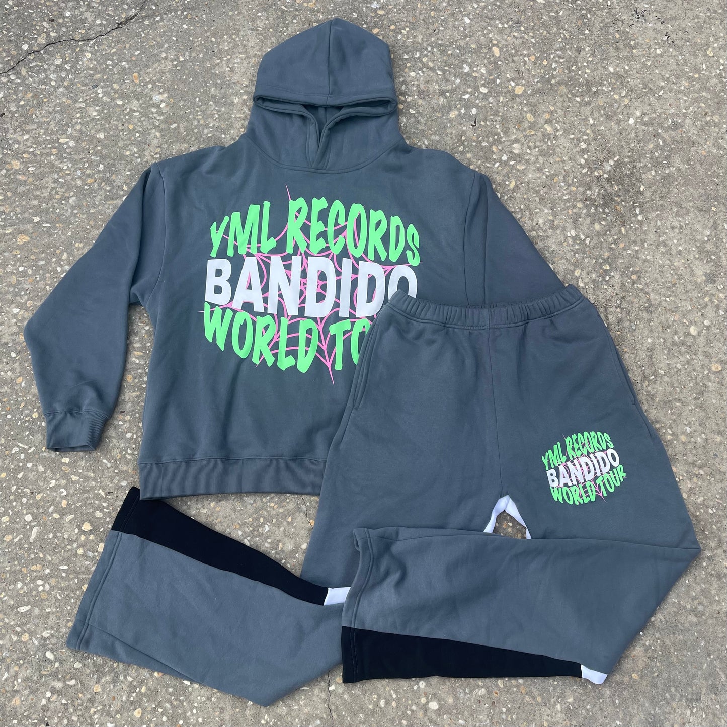 Grey “Bandido World Tour” Set